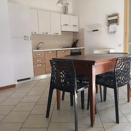 Appartamento Con Posto Auto Viareggio Exterior foto