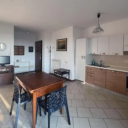 Appartamento Con Posto Auto Viareggio Exterior foto