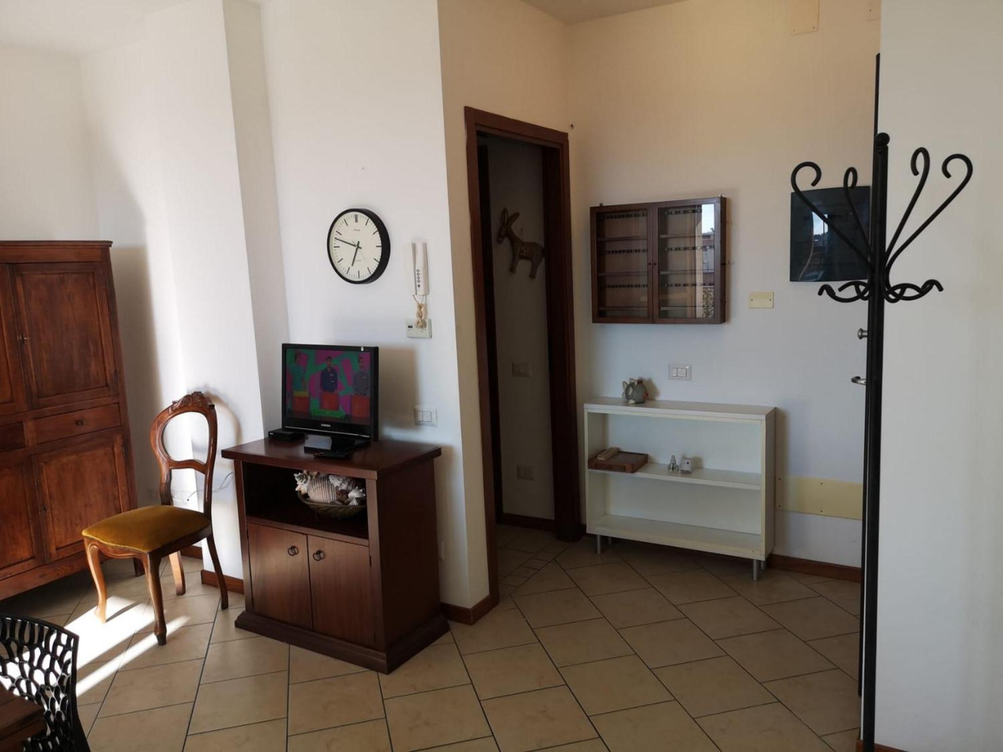 Con Posto Auto Appartamento *